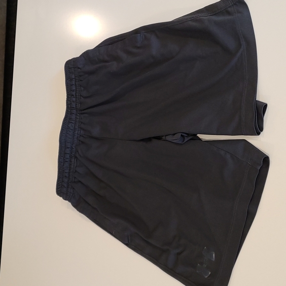 Under Armour - Picture 1 of 5